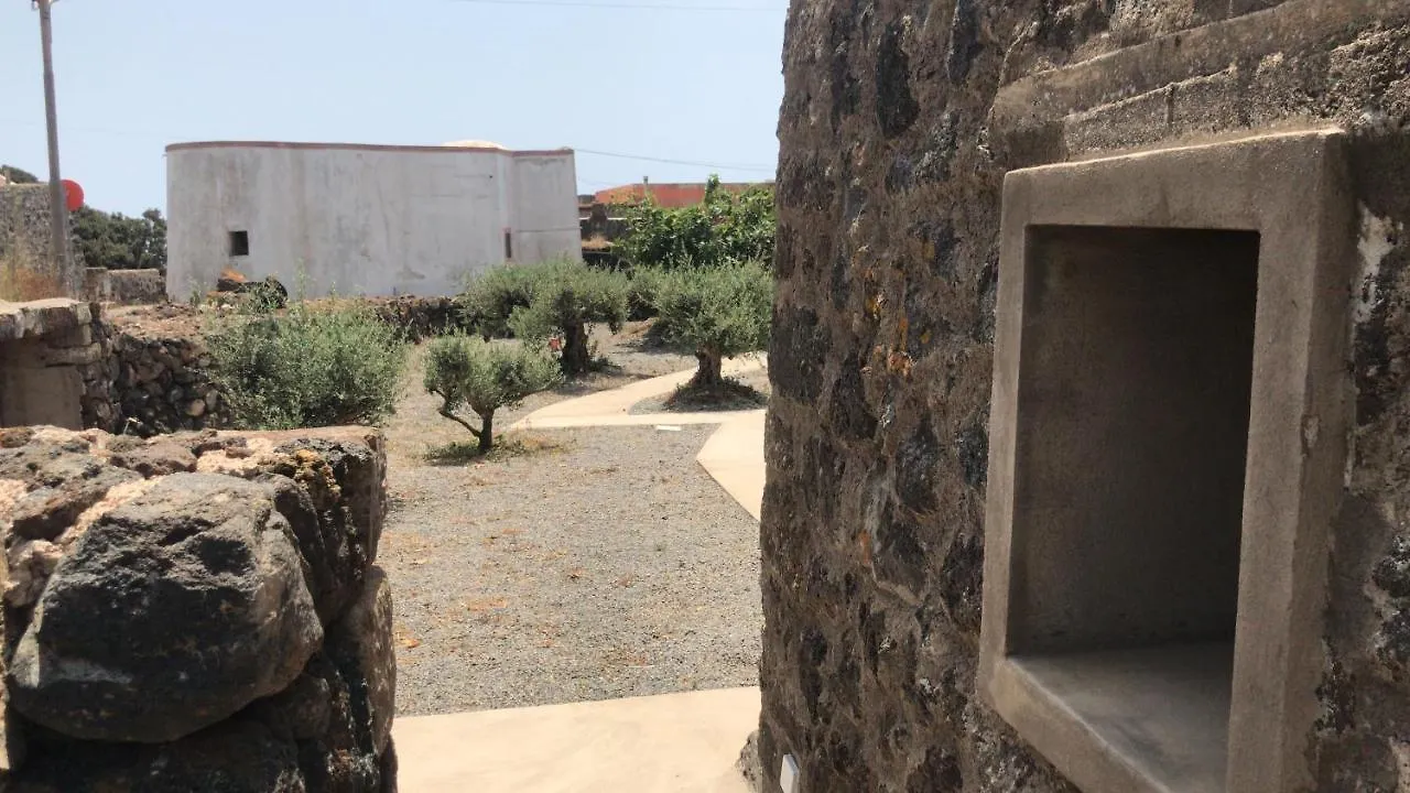 La Grotta Di Benikula' Apartment Siba